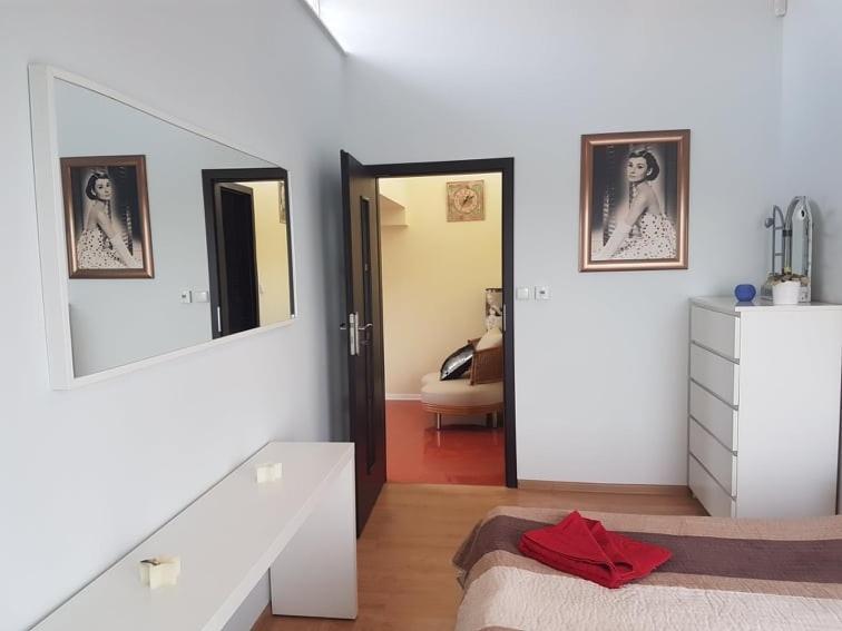 Apartament Nina Skoczow Exterior photo