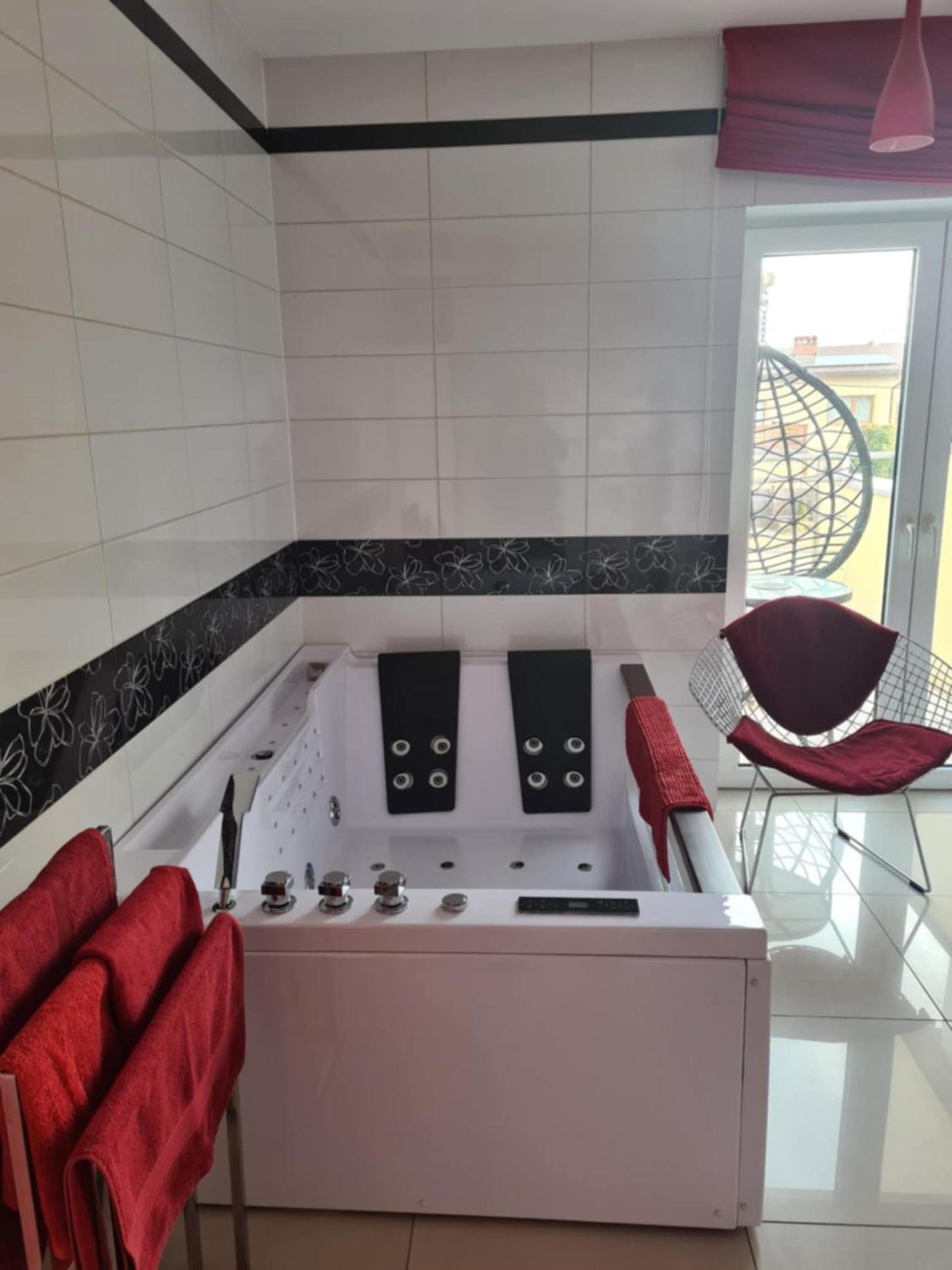 Apartament Nina Skoczow Exterior photo